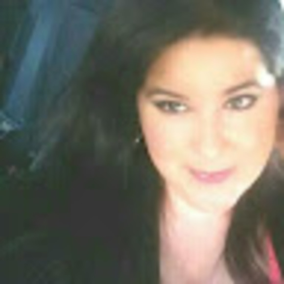 Meet your Posher, Kat - Picture 1 of 1